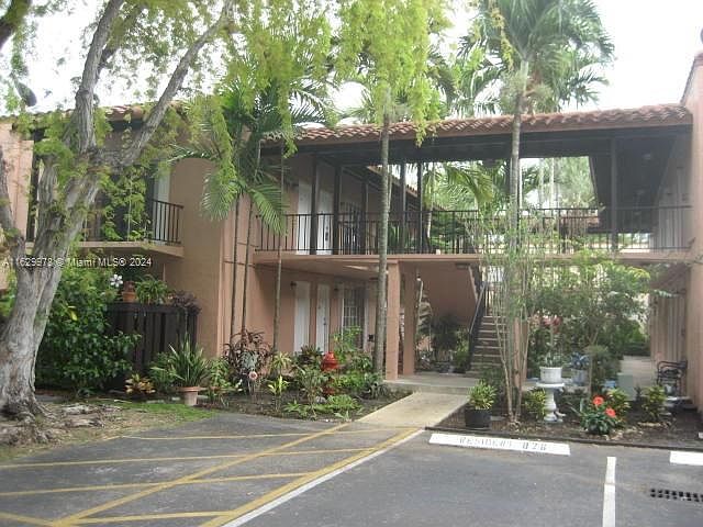 1st image of 10832 N Kendall Dr #U4