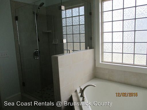 4th image of 8236 Egret Pointe NE