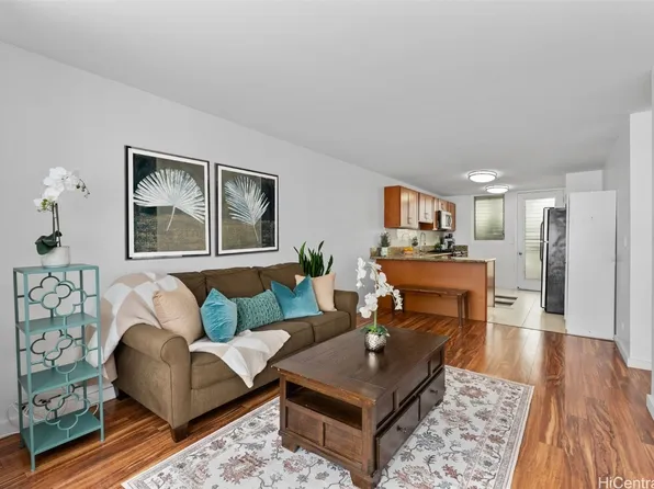 3131 Pualei Cir APT 5, Honolulu, HI 96815
