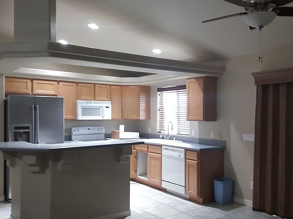 4th image of 3165 Silversmith Dr