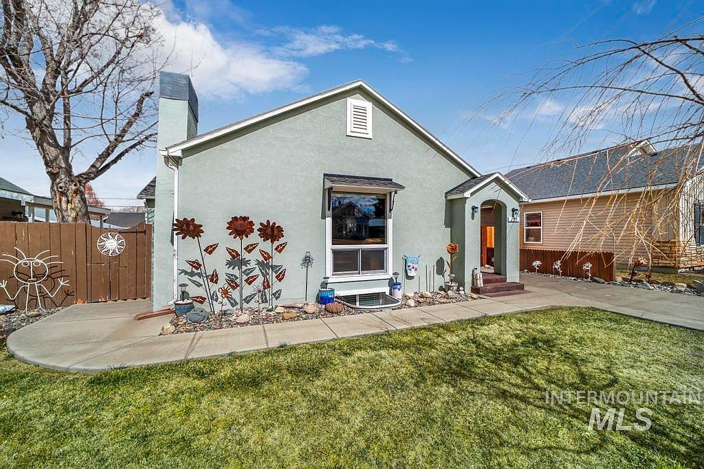 230 Center St E, Kimberly, ID 83341 Zillow