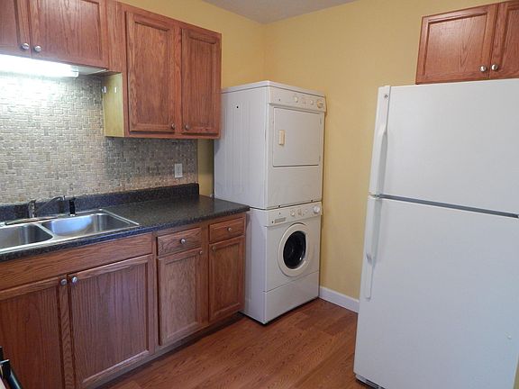 3rd image of 1912 Westfield Dr N