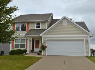 440 Boulder Ridge Ct, Pleasant Hill, IA 50327