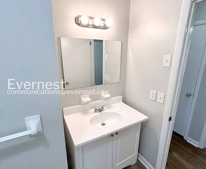 316 Bonnavue Dr — Photo 8