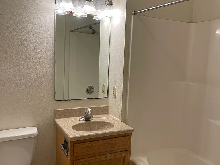 333 S Gilbert St #2126 — Photo 8