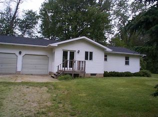 2113 N Cemetery Rd, Deford, MI 48729