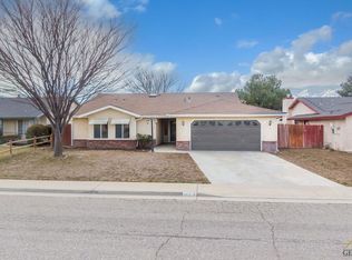 362 Apple Way, Tehachapi, CA 93561