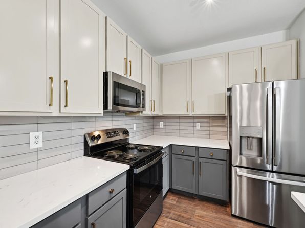 2526 Business Center Dr APT 633