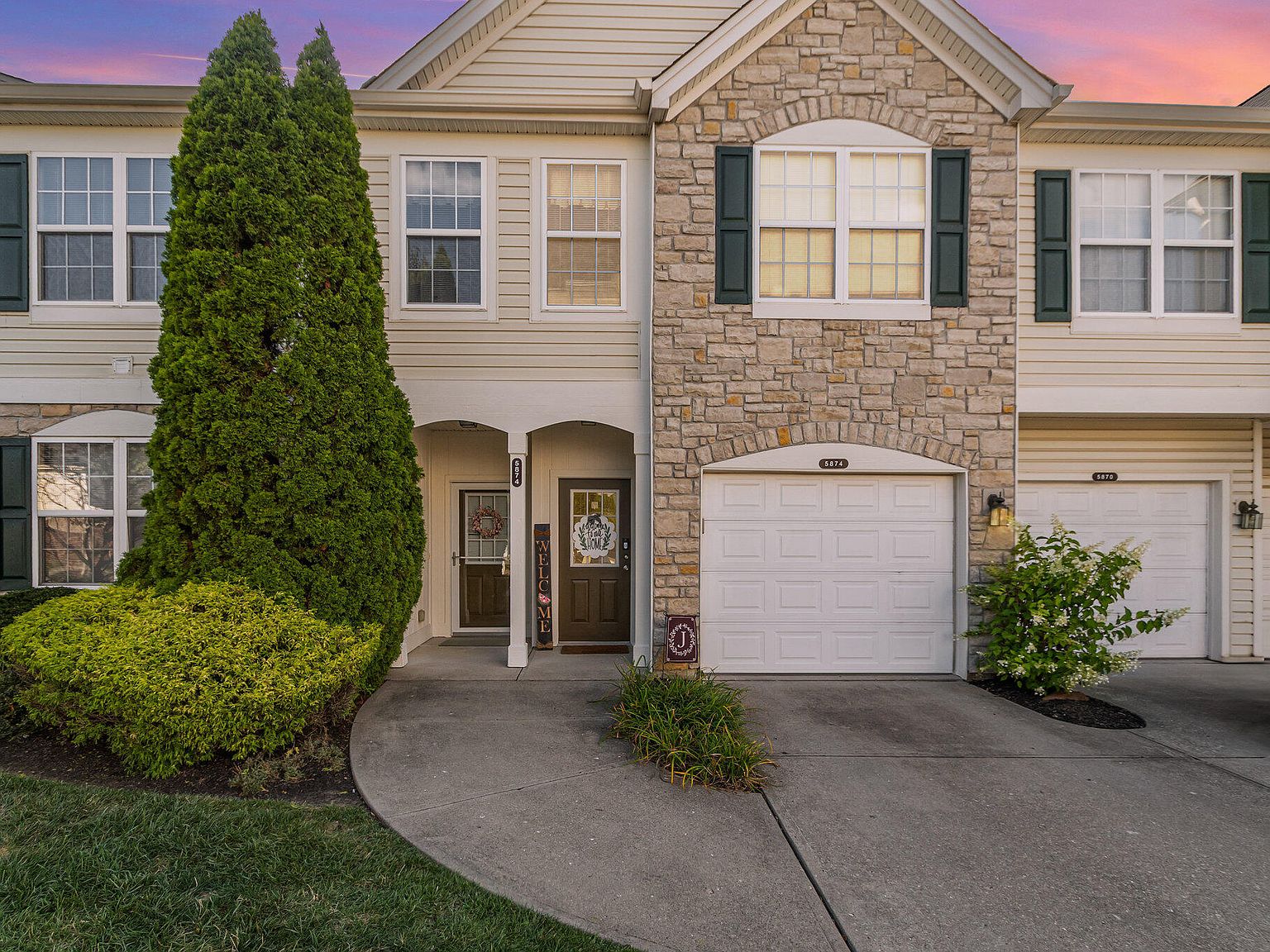 5874 Bunkers Ave #103G