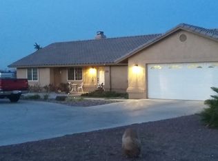 10777 6th St, Hesperia, CA 92345