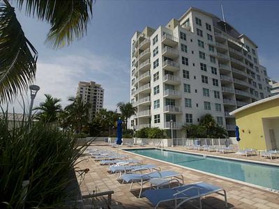 3180 SW 22nd St APT 804, Coral Gables, FL, 33145