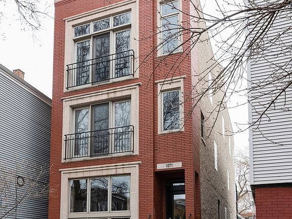 4th image of 1071 N Hermitage Ave #1