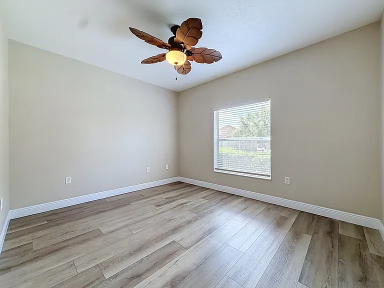 5281 Bowline Ct — Photo 27