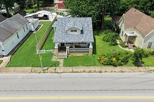 1st image of 310 N Tekoppel Ave