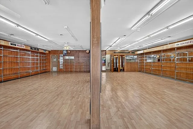 607 W Roosevelt Rd — Photo 20