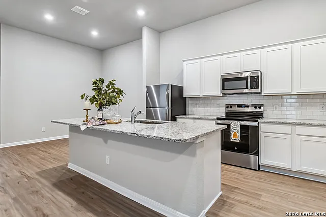 141 Nespral Dr — Photo 14