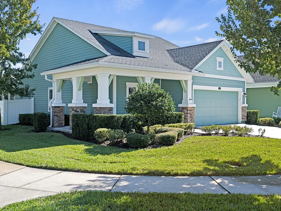 354 Park Lake Dr