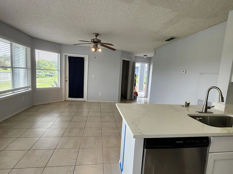 2565 Grassy Point Dr #107 — Photo 7