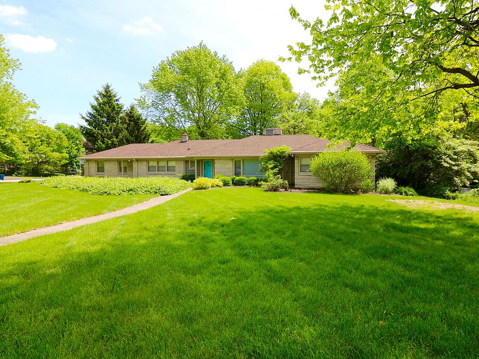 1st image of 139 E Westfield Blvd
