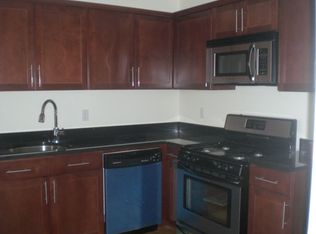 41-32 44th St, Sunnyside, NY 11104