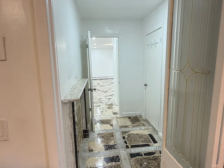 528 Jayne Blvd #1F — Photo 13
