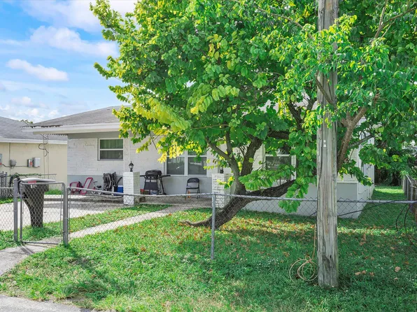 811 NW 5th Avenue, Hallandale Beach, FL 33009
