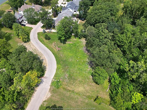 2nd image of 271 Crystal Bay Dr