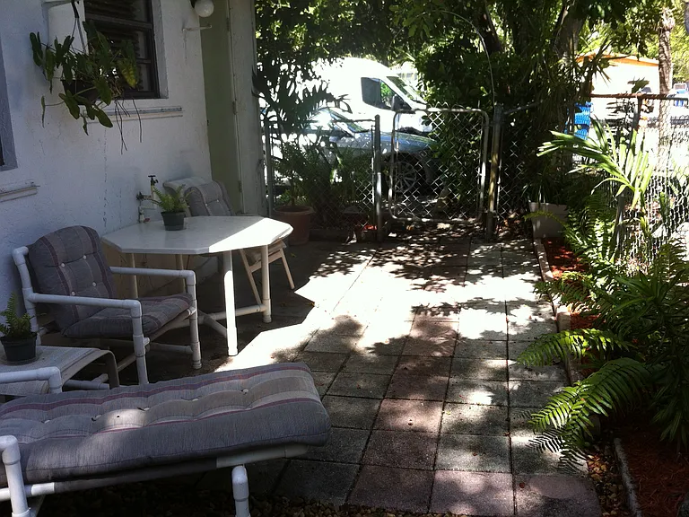 1201 N 17th Ave #1 — Photo 10