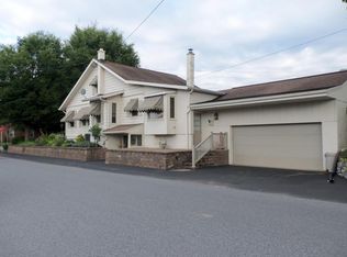 201 N Main St, Manheim, PA 17545