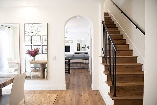 4th image of 503 N Cedros Ave