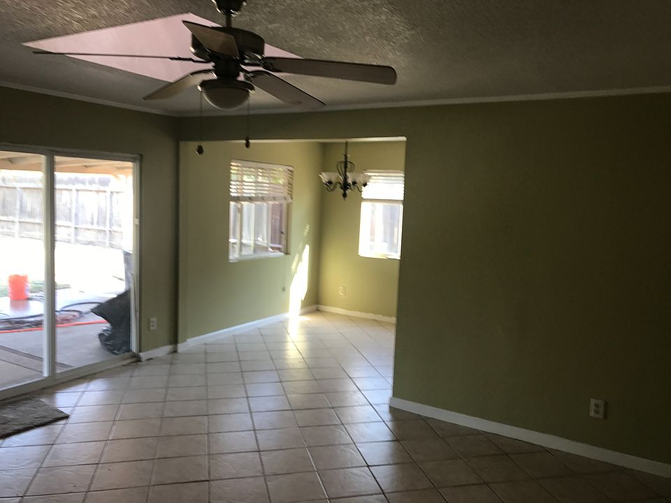 1st image of 1311 Sheffield Way