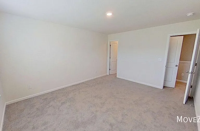 349 Silicon Dr — Photo 67