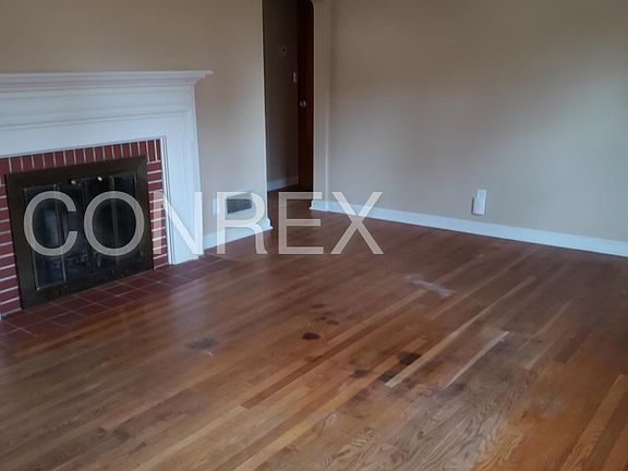 4th image of 2701 Byrneside Dr