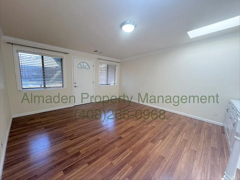 656 Curtner Ave — Photo 5