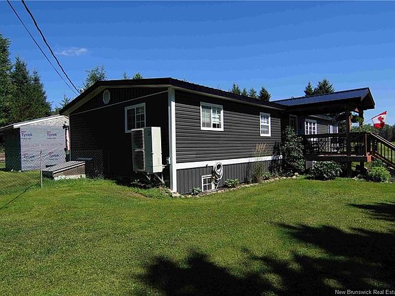 3rd image of 210 Peoples Rd