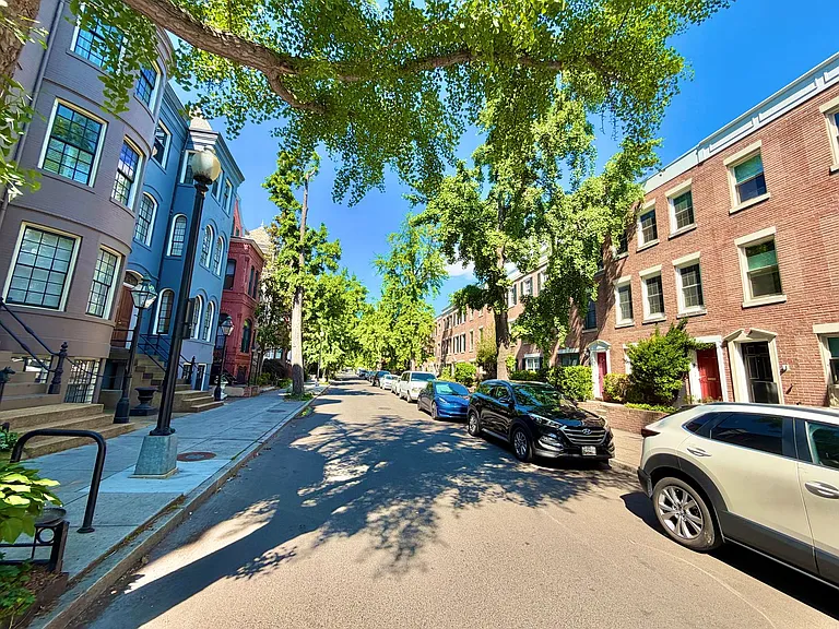1718 Corcoran St NW #22 — Photo 25