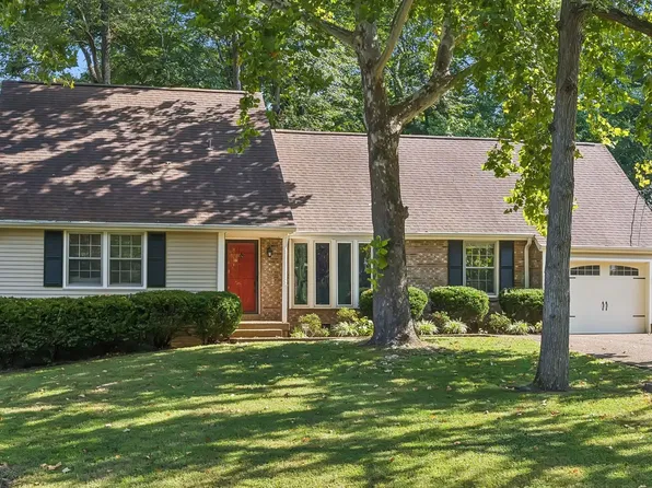 7041 Cotton Blossom Ln, Nashville, TN 37221