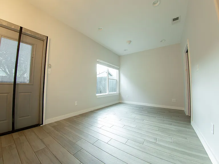 Dining Area 2