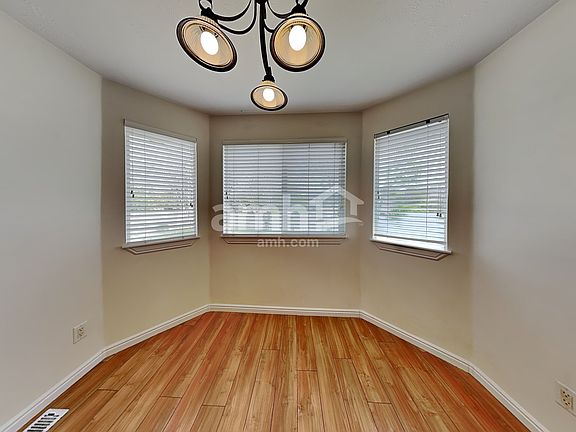 4th image of 6955 S Jordan Close Cir