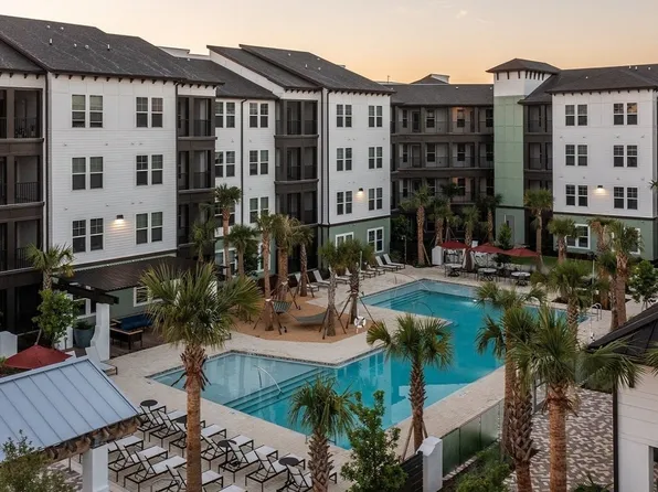 Mariblu Hunters Creek - 55+ Active Adult Apartment Homes