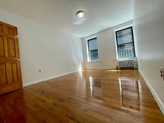 Rented by Building Equity Real Estate LLC | media 9