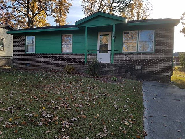 1st image of 132 Southgate Dr