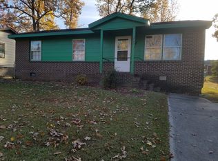 132 Southgate Dr, Roanoke Rapids, NC 27870