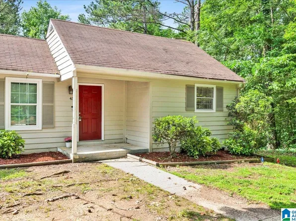 451 Valley Crest Dr, Birmingham, AL 35215