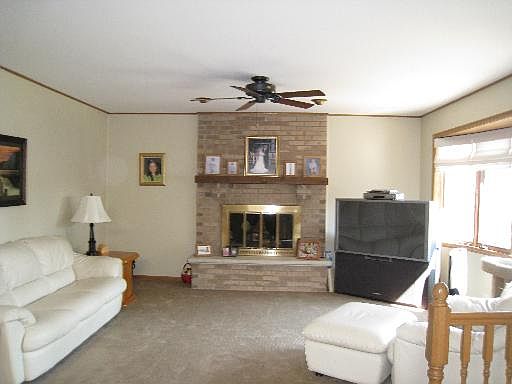 5th image of 10741 Georgia Ln