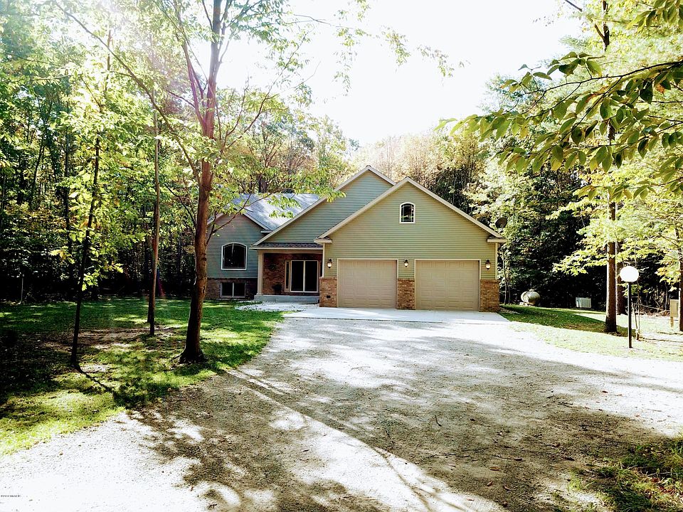 1st image of 8521 S Harnden Dr