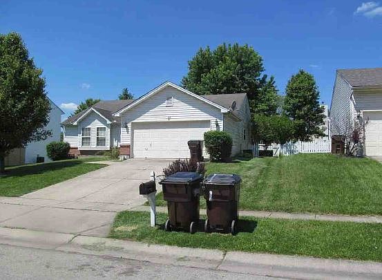 2nd image of 21 Clearview Ln