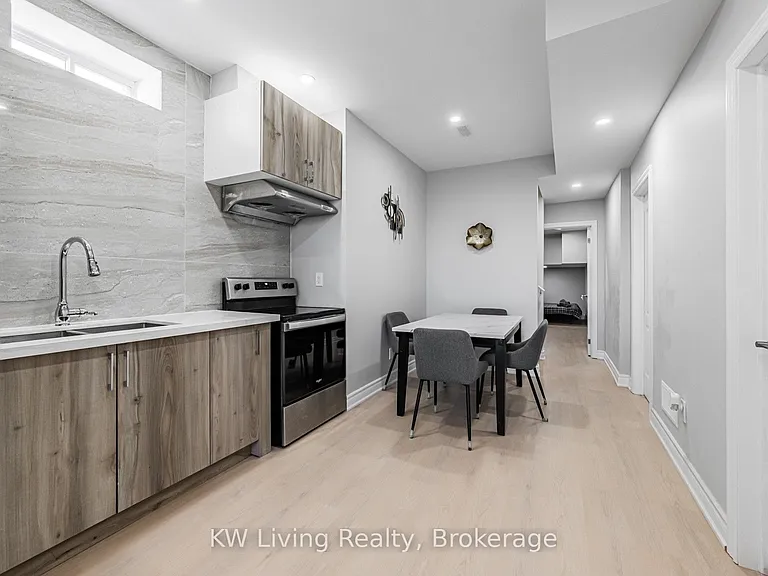 72 Bermondsey Way #BASEMENT — Photo 4
