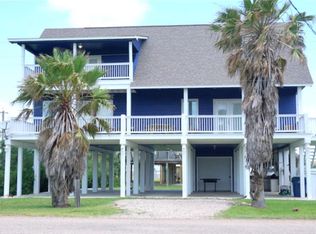230 Coral Ct, Surfside Beach, TX 77541