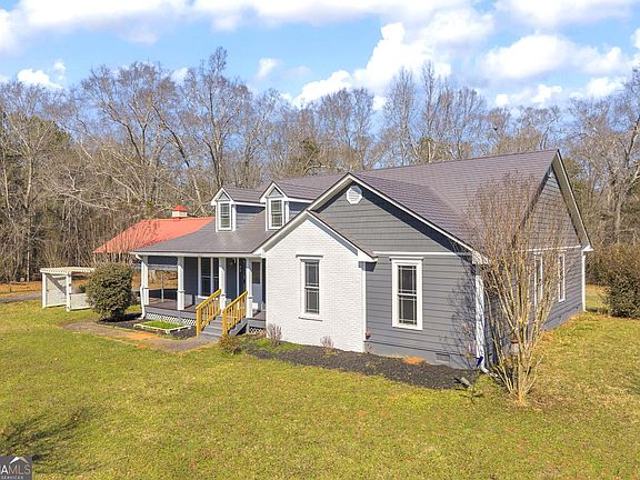 3rd image of 2946 Rock Branch Rd